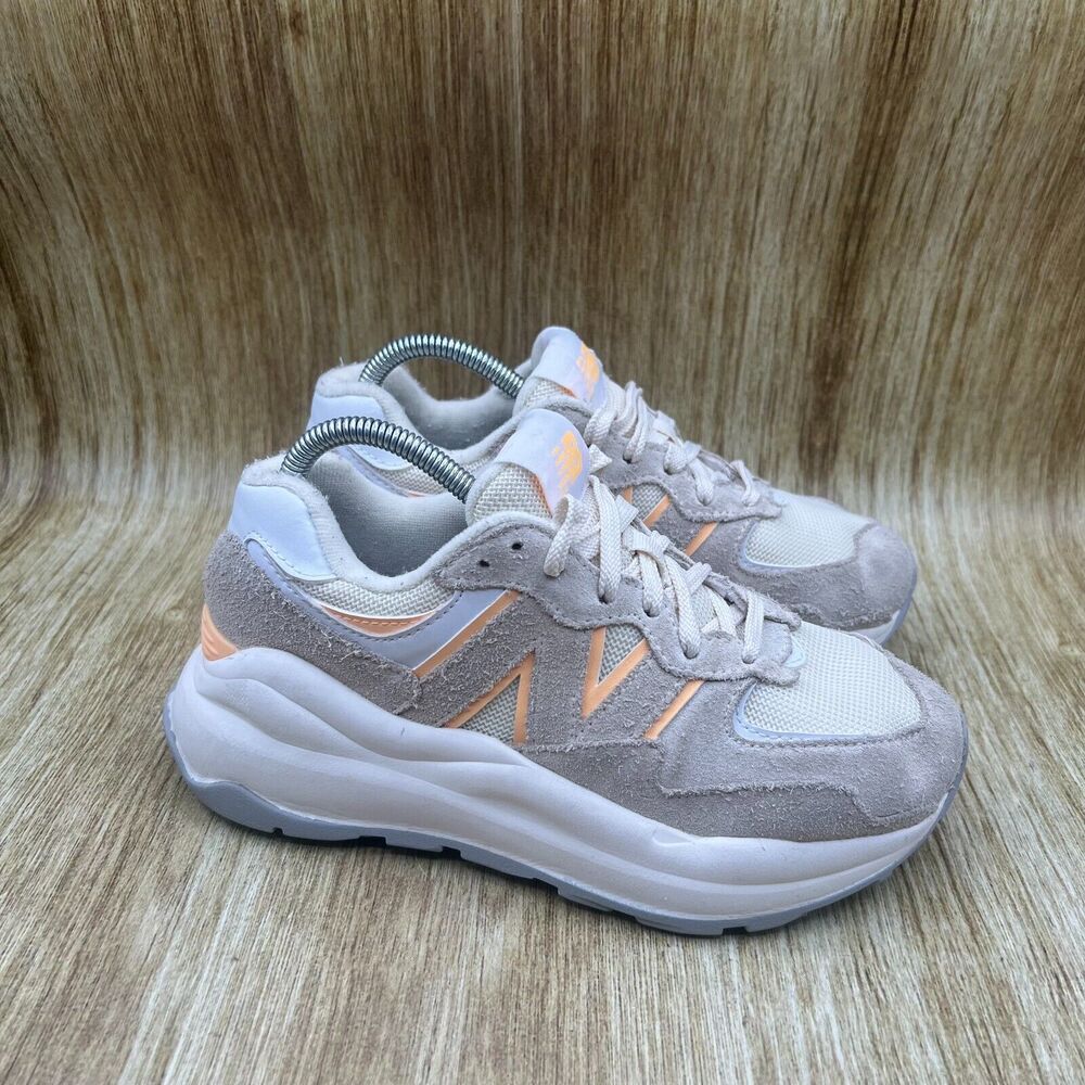 New Balance 57/40 Women's Size 6 B Angora Light Mango Shoes Sneakers W5740HN1